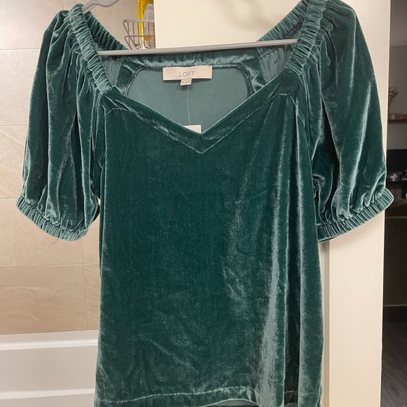 LOFT Spruce Green Velvet Top - Picture 2 of 2